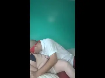 Misslevyheart  live sex cam