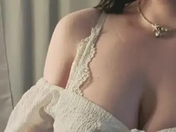 Oksymini  live sex cam