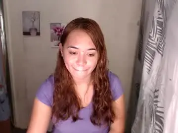 Pinay_singlemomxs  live sex cam