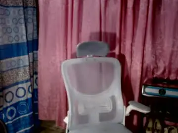 Pinay_singlemomxs  live sex cam
