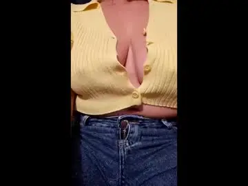 Ravenreal  live sex cam