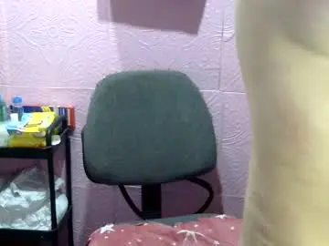 Sexypinay_xxx  live sex cam