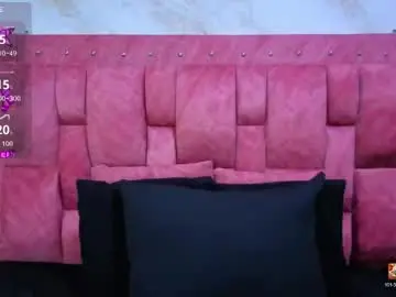 Valerymorales  live sex cam
