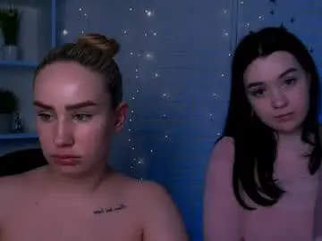 Aria_glow  live sex cam