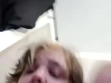Bunpeach  live sex cam