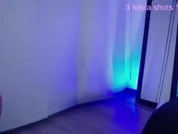 Camille_666  live sex cam
