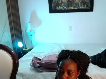 Ebony_rizon  live sex cam
