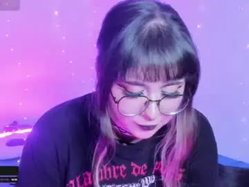 Hallucigenia_sparza  live sex cam