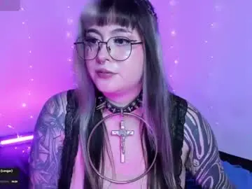 Hallucigenia_sparza  live sex cam