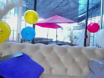 Lilyangell  live sex cam