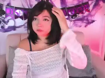 Littlennina  live sex cam