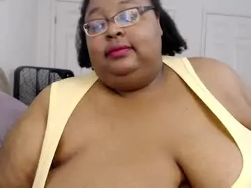 Loves_aura  live sex cam