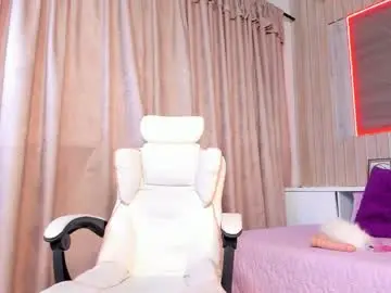 Morena_divine  live sex cam