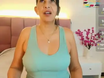 Shanon_mature_  live sex cam