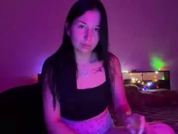 Velvet_secret  live sex cam