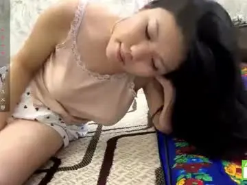 Vertieriddleberger  live sex cam