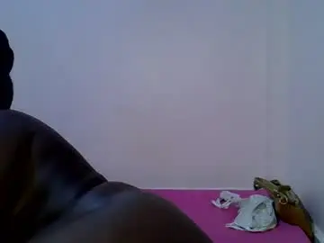Curvy_flow  live sex cam