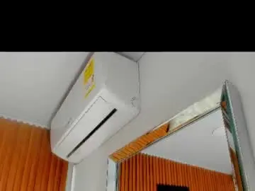 Hanna_toons  live sex cam