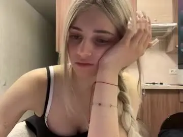 Karensimilton  live sex cam
