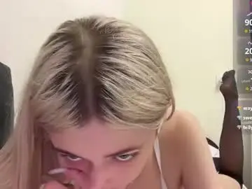 Karensimilton  live sex cam