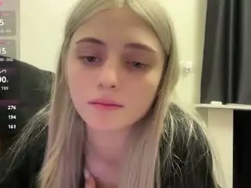 Karensimilton  live sex cam