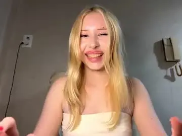 Lashawndamew  live sex cam