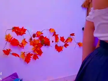 Lilac_night  live sex cam