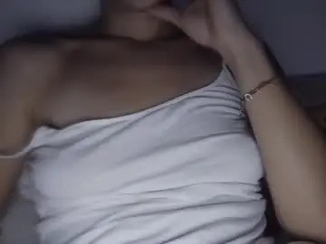 Mimy31  live sex cam