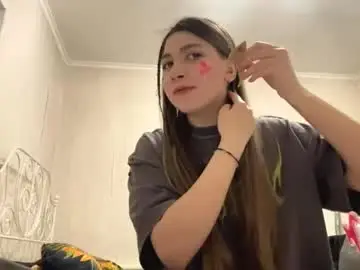 Nickivizard  live sex cam