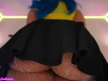Oxlemon  live sex cam