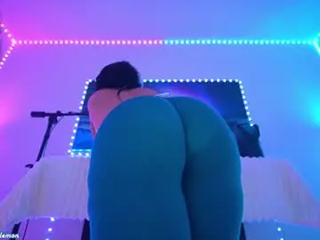 Oxlemon  live sex cam