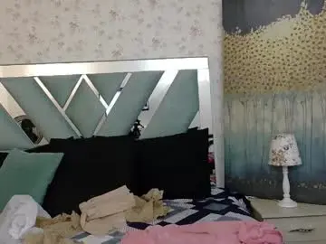 Queenjenn__  live sex cam