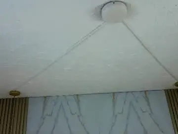 Samarablosoon  live sex cam