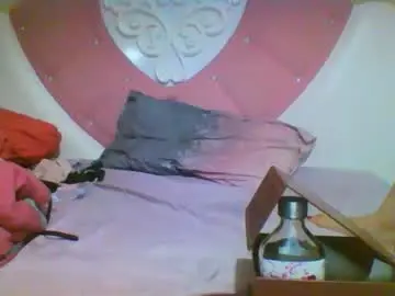 Sexykalca  live sex cam