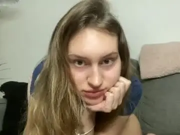 Wiinterafterdarkk  live sex cam