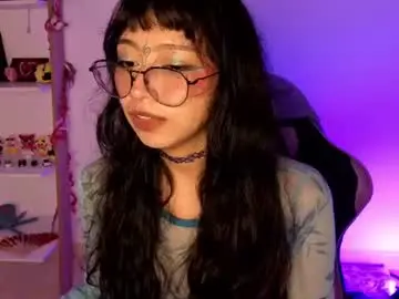 Yommi_winx_  live sex cam