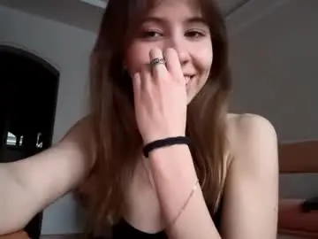 Antonettabunyan  live sex cam