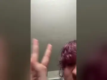 Battibby  live sex cam