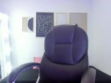 Camille1310  live sex cam