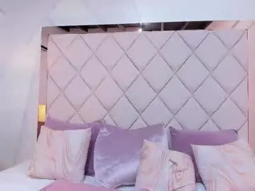 Dulcesnoww  live sex cam