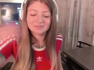 Emmaa_hostt  live sex cam