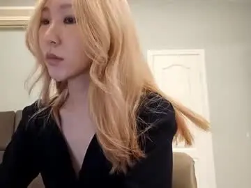 Ionegray  live sex cam