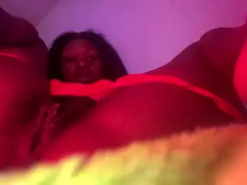 Lil_miss_waterpark_304  live sex cam
