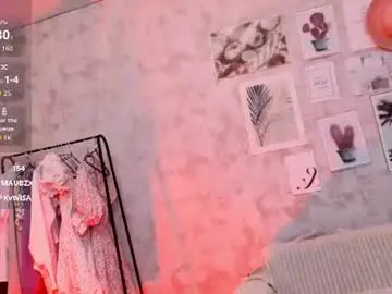Luafynova  live sex cam