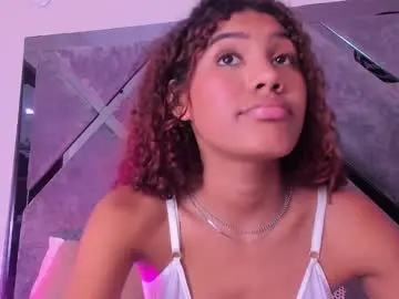 Luciagray  live sex cam