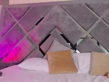 Luciagray  live sex cam