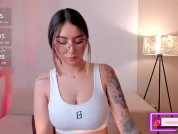 Madisoncollinsx  live sex cam