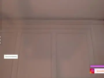 Madisoncollinsx  live sex cam