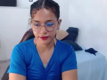 Mia_yarum_  live sex cam