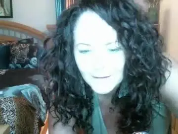 Nayaleigh2269  live sex cam